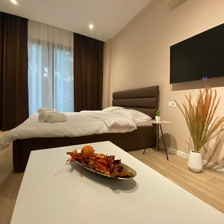 Brand New Apts Located At The City'S Main Square-100 Mbs Wifi Durrës Exterior foto