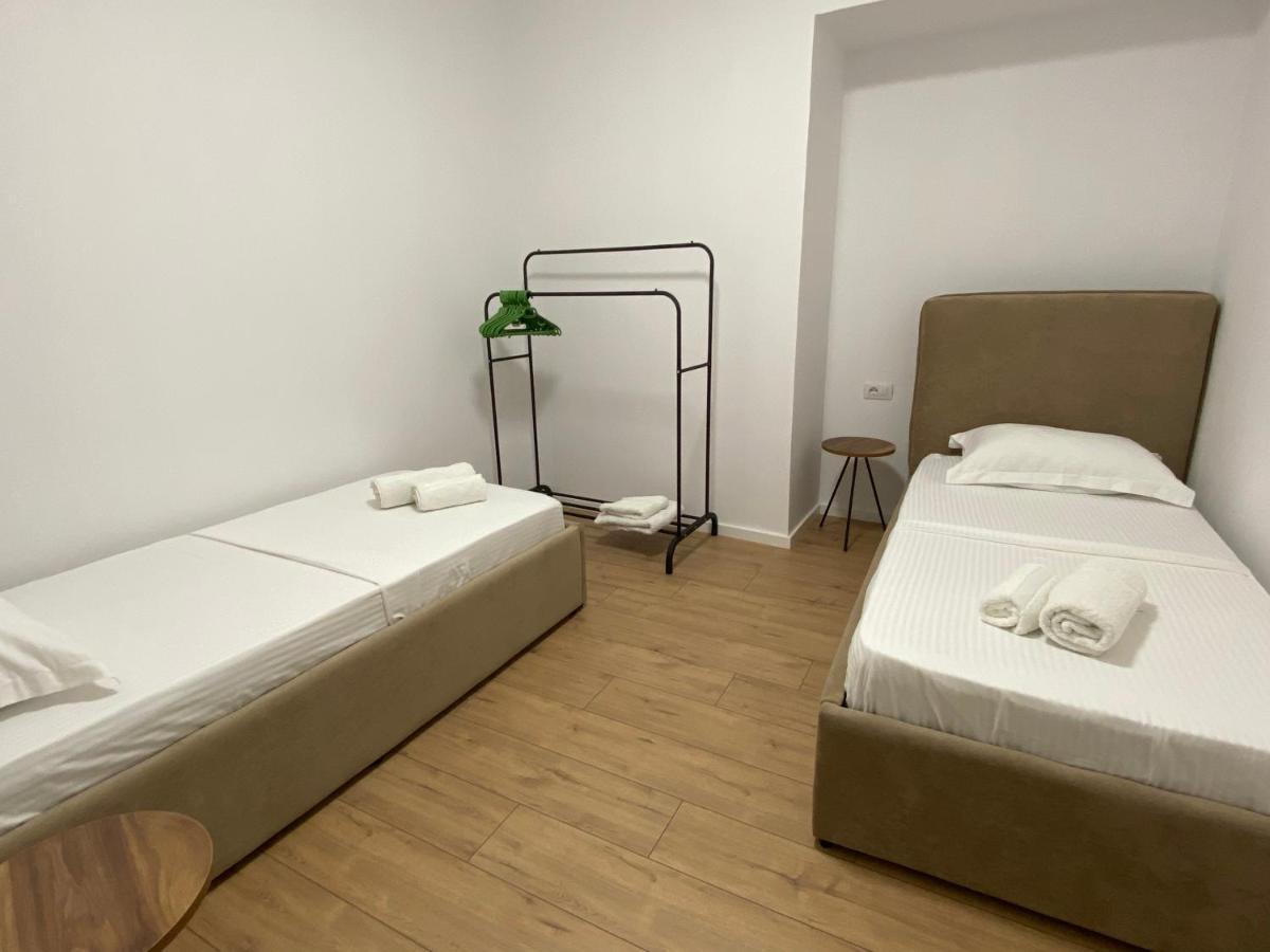 Brand New Apts Located At The City'S Main Square-100 Mbs Wifi Durrës Exterior foto