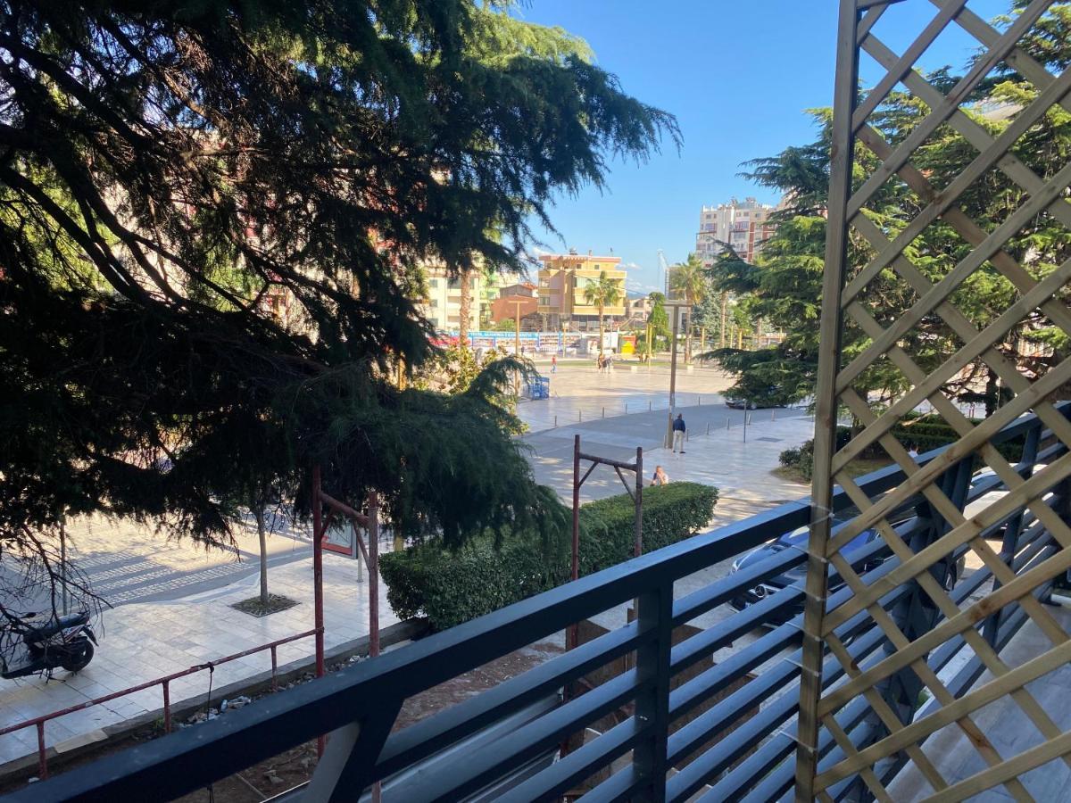Brand New Apts Located At The City'S Main Square-100 Mbs Wifi Durrës Exterior foto