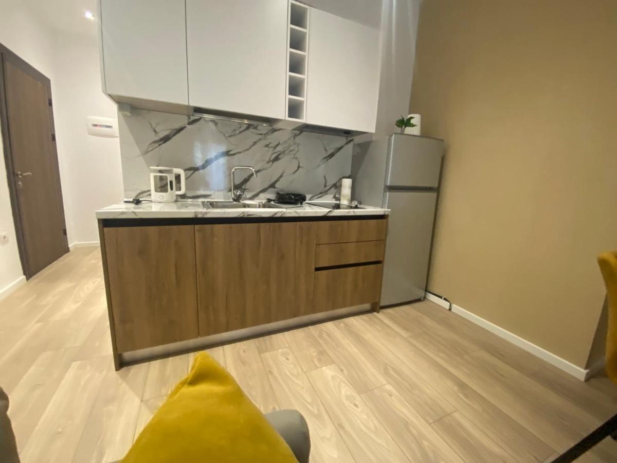 Brand New Apts Located At The City'S Main Square-100 Mbs Wifi Durrës Exterior foto