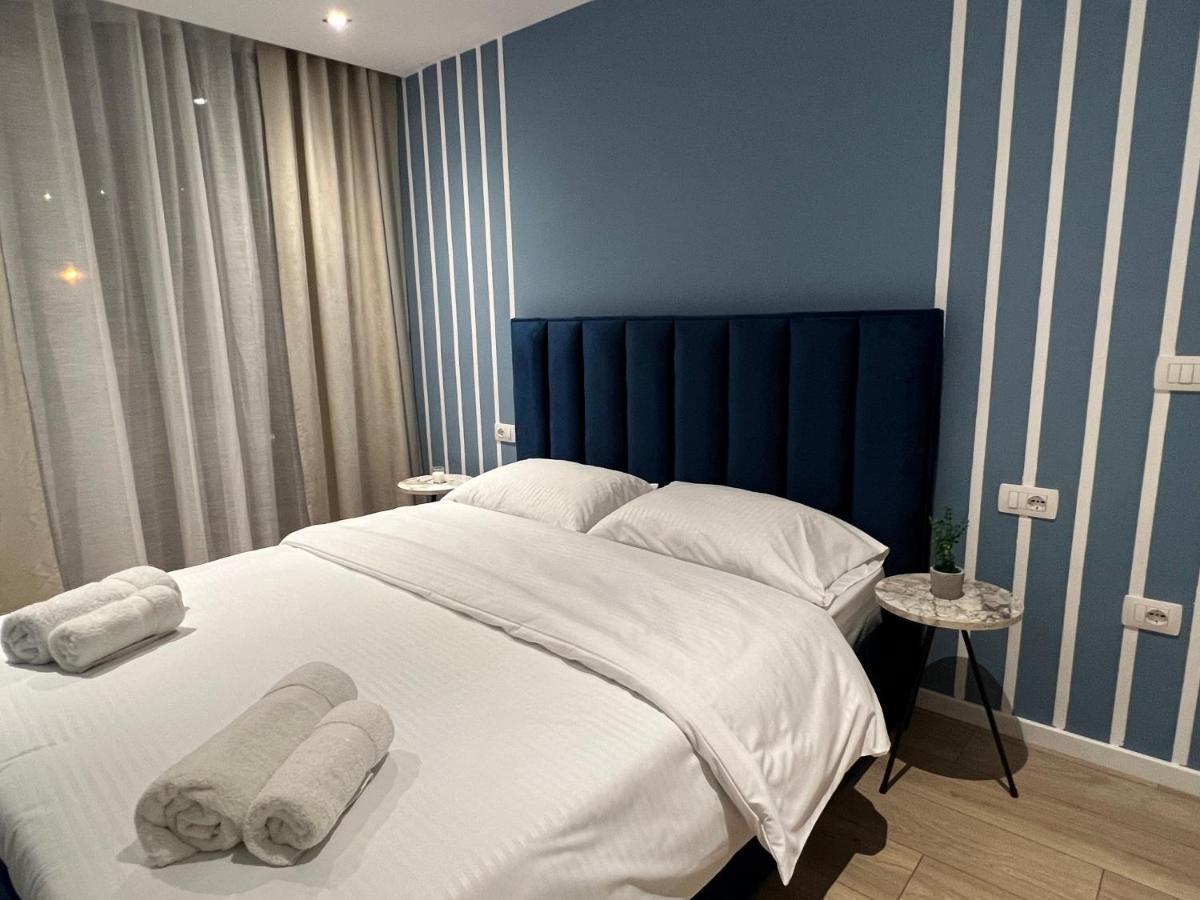 Brand New Apts Located At The City'S Main Square-100 Mbs Wifi Durrës Exterior foto