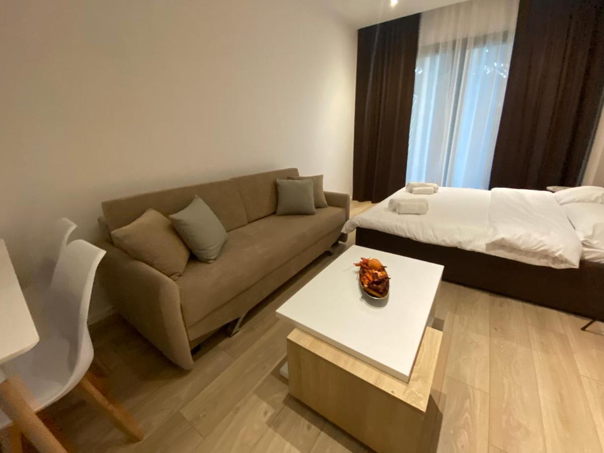 Brand New Apts Located At The City'S Main Square-100 Mbs Wifi Durrës Exterior foto